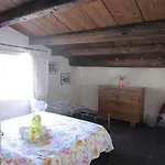 Stradanuova Oda ve Kahvaltı