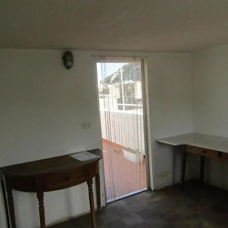 ベッド・アンド・ブレックファスト Stradanuova シクリ