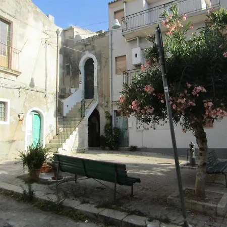 Oda ve Kahvaltı Stradanuova Scicli